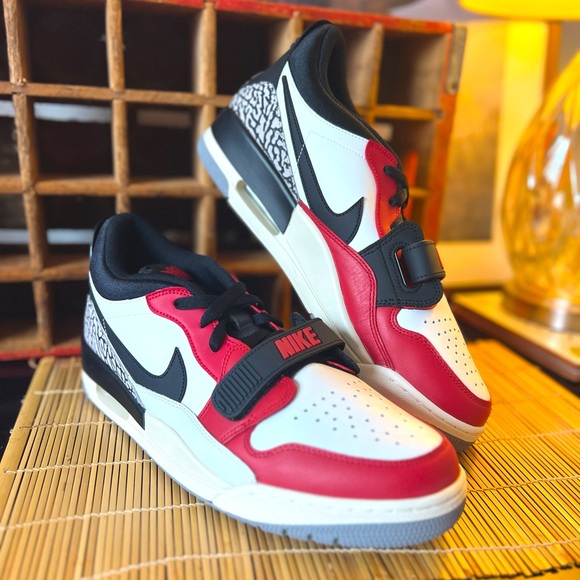 Air Jordan Legacy 312 Low